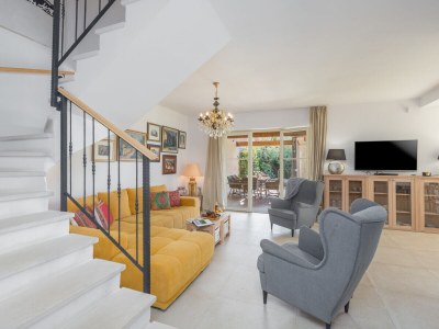 Villa Villa with pool and panoramic view - Features photo 33