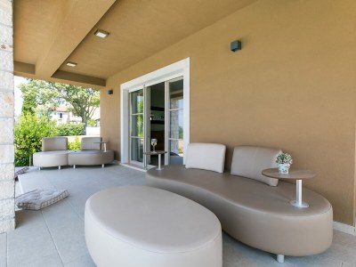 Villa Mikela with pool and panoramic view - Features photo 17