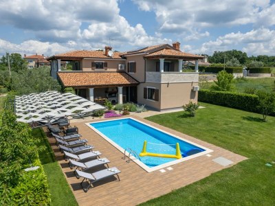 Villa Villa Roza in Tinjan - Villa