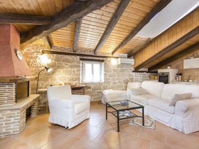 Holiday apartment Brika - Features photo 4