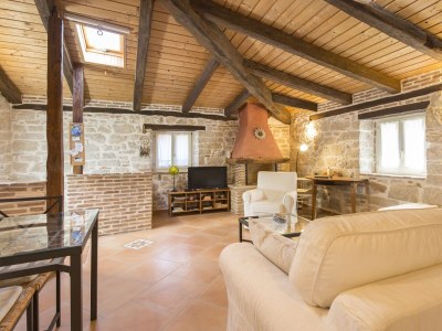 Holiday apartment Brika - Features photo 9