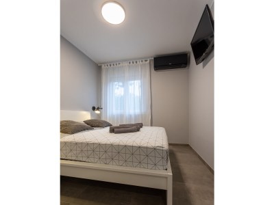 Holiday apartment Ferienwohnung (A2+2) mit Whirlpool im Freien - Features photo 16