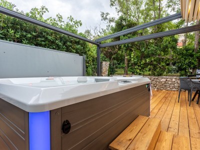 Holiday apartment Ferienwohnung (A2+2) mit Whirlpool im Freien - Features photo 27