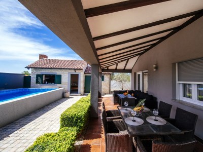 Villa Enna with heated pool, Zadar - Outdoor photo 7