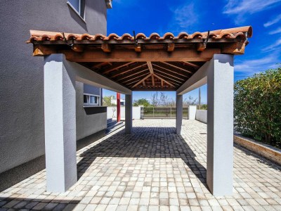 Villa Enna with heated pool, Zadar - Outdoor photo 15