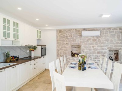 Villa Beachfront Villa Olive Mill - Features photo 15