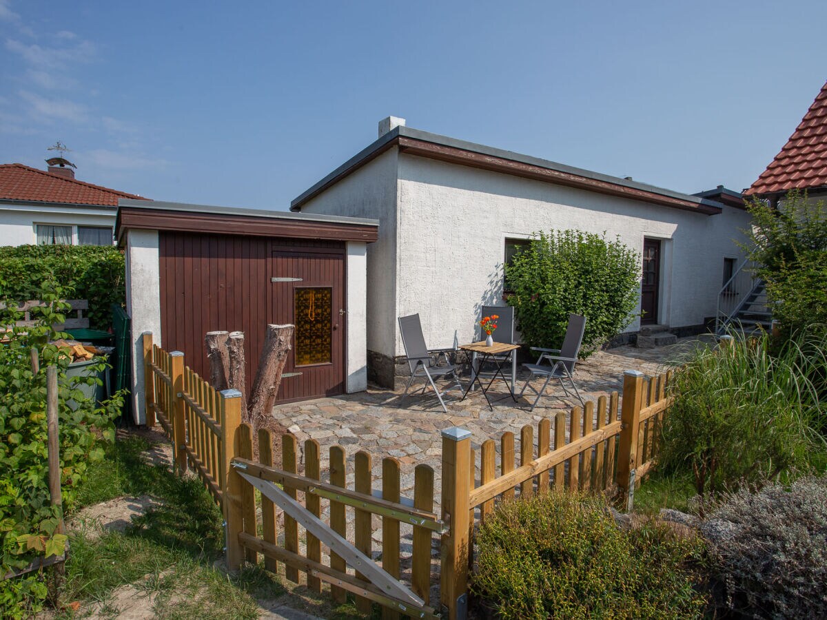 Holiday apartment Neue FeWo Boddenblick - Outdoor photo 5