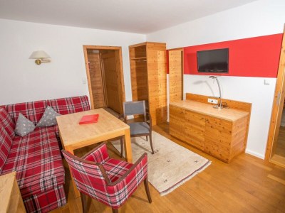 Apartment Ferienwohnung "1-3" - 2 Schlafräume mit Dusche/WC - Features photo 32