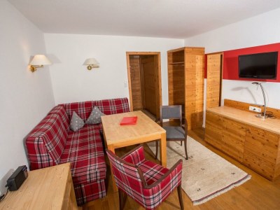 Apartment Apartment "1-2" - 1 Schlafraum mit Dusche/WC - Features photo 27