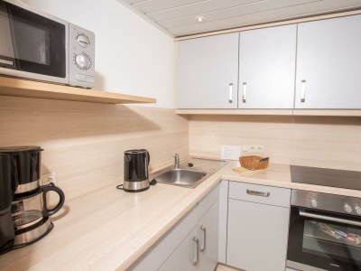 Apartment Apartment "1-2" - 1 Schlafraum mit Dusche/WC - Features photo 29