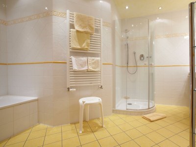 Apartment Ferienwohnung "12" -1 Schlafraum mit Badwanne/WC - Features photo 29