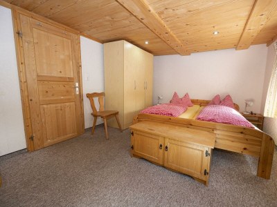 Apartment Apartment "1" /5 Schlafräume/Dusche, WC - Features photo 12