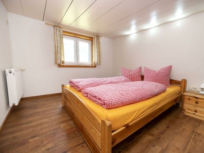 Apartment Apartment "1" /5 Schlafräume/Dusche, WC - Features photo 13