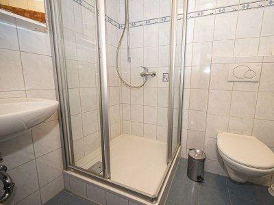 Apartment Apartment "3" /2 Schlafräume/Dusche/WC - Features photo 8