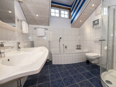 Apartment Alpenkönigin Fewo mit Dachterrasse - Features photo 30