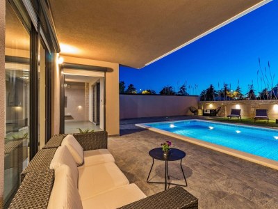 Villa Beautiful Villa Nika with Pool - Outdoor photo 10