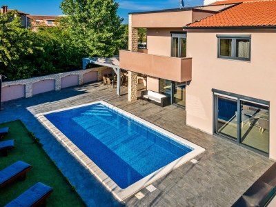 Villa Beautiful Villa Nika with Pool - Outdoor photo 15