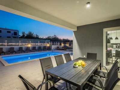 Holiday house Holiday Home Greta with Private Pool - Outdoor photo 4