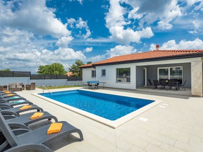 Holiday house Holiday Home Greta with Private Pool - Outdoor photo 6