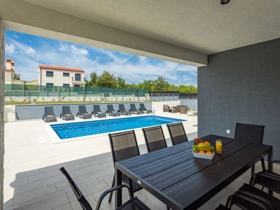 Holiday house Holiday Home Greta with Private Pool - Outdoor photo 9