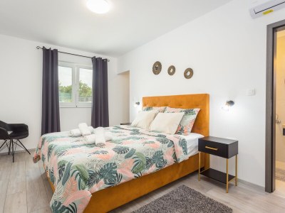 Holiday house Holiday Home Greta with Private Pool - Features photo 40