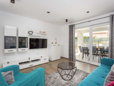 Holiday house Holiday Home Greta with Private Pool - Features photo 54