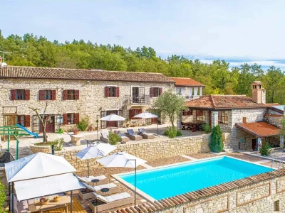 Villa Kluni in Momjan - Villa