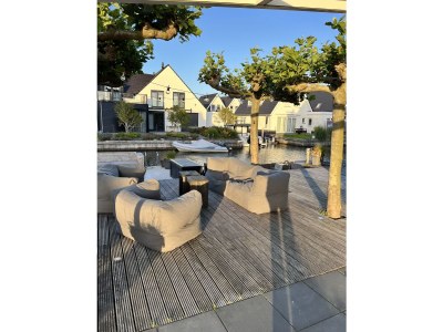 Villa at the water in Friesland (NI) - Outdoor photo 10
