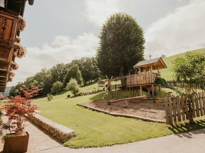 Holiday room Familienzimmer Planai mit Dusche, WC - Outdoor photo 5