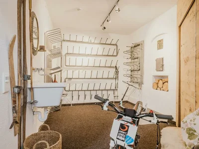 Holiday room Familienzimmer Planai mit Dusche, WC - Outdoor photo 38