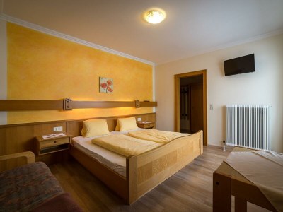 Holiday room Doppelzimmer mit Dusche, WC - Outdoor photo 13