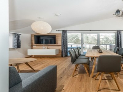 Apartment Family Penthouse mit Balkon & Panoramablick - Features photo 17