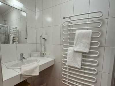 Apartment App./Wohn-Schlafraum/Dusche, WC - Typ I - Features photo 33
