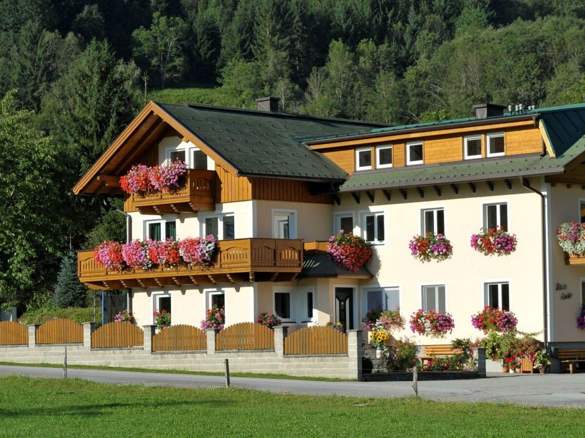 Holiday room Doppelzimmer mit Dusche, WC - Outdoor photo 2