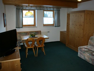 Apartment Appartement 1/Fewo, Dusche, WC, 2 Schlafräume - Features photo 18