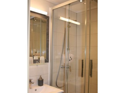 Apartment Apartment Vogelnest/1 Schlafraum/Dusche,WC, Balkon - Features photo 26