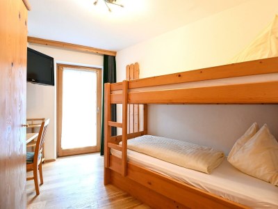 Apartment Apartment "Julia" 1 Wohn- & 2 Schlafräume/Du/WC - Features photo 11