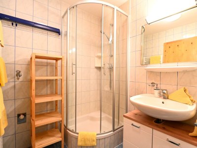 Apartment Apartment "Julia" 1 Wohn- & 2 Schlafräume/Du/WC - Features photo 19