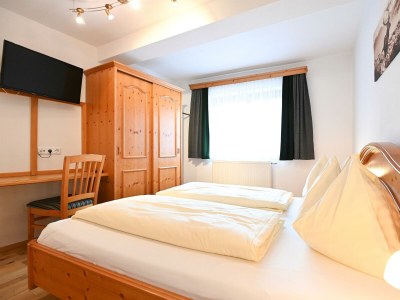 Apartment Apartment  "Theresa" 1 Wohn- & 1 Schlafraum/Du/WC - Features photo 12