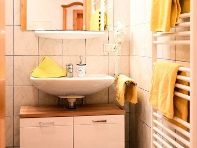 Apartment Apartment  "Theresa" 1 Wohn- & 1 Schlafraum/Du/WC - Features photo 13