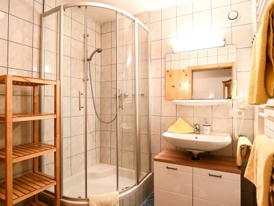 Apartment Apartment  "Theresa" 1 Wohn- & 1 Schlafraum/Du/WC - Features photo 15