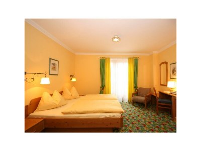 Apartment Apartment f.4-6 Pers./2 Schlafräume/Dusche, WC - Features photo 21