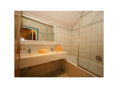 Apartment Apartment f.4-6 Pers./2 Schlafräume/Dusche, WC - Features photo 23