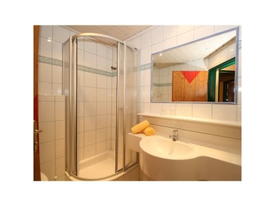 Apartment Apartment f.4-6 Pers./2 Schlafräume/Dusche, WC - Features photo 24