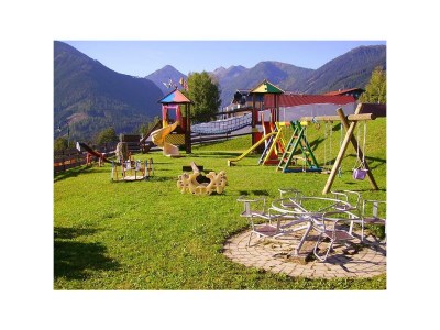 Holiday room Vierbettzimmer mit Dusche, WC - Outdoor photo 2