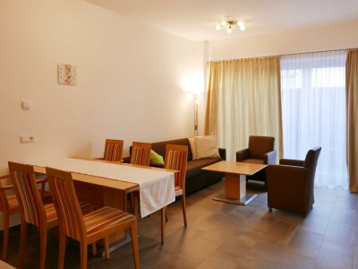 Apartment Top 2 Deluxe Apartment - Features photo 14