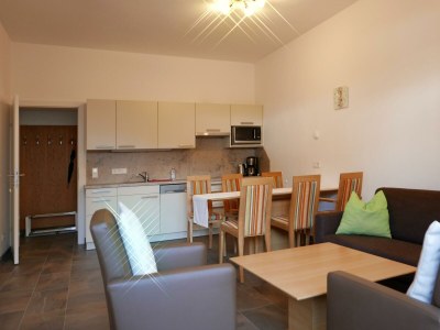 Apartment Top 2 Deluxe Apartment - Features photo 16