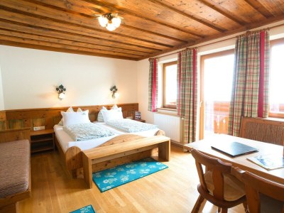 Holiday room Familienzimmer Planai - Features photo 24