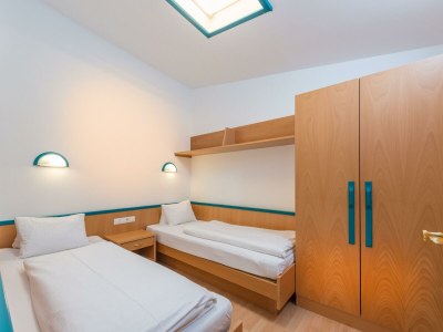 Apartment Superior Apartment mit Balkon - Features photo 34