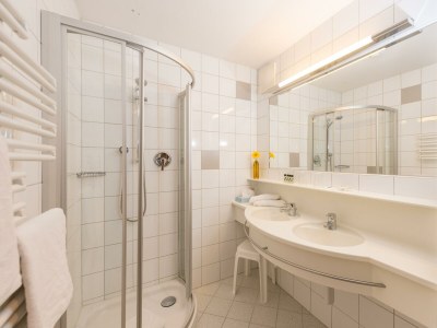 Apartment Superior Apartment mit Balkon - Features photo 39